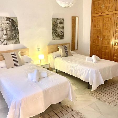2.1 Apartamentos Arguinan กอร์โดบา ภายนอก รูปภาพ